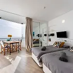 Malagasuite Skyline Апартаменты *