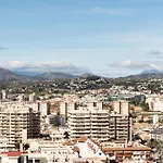 Malagasuite Skyline Апартаменты Фуэнхирола