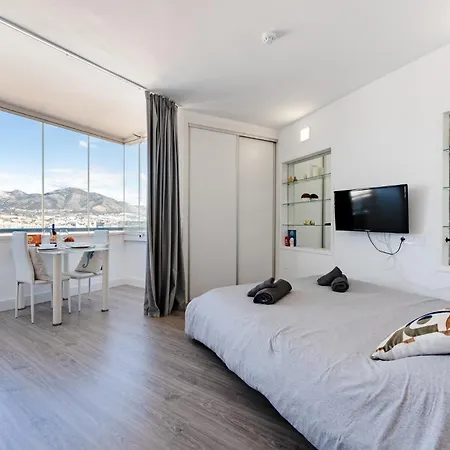 Malagasuite Skyline Apartment Fuengirola